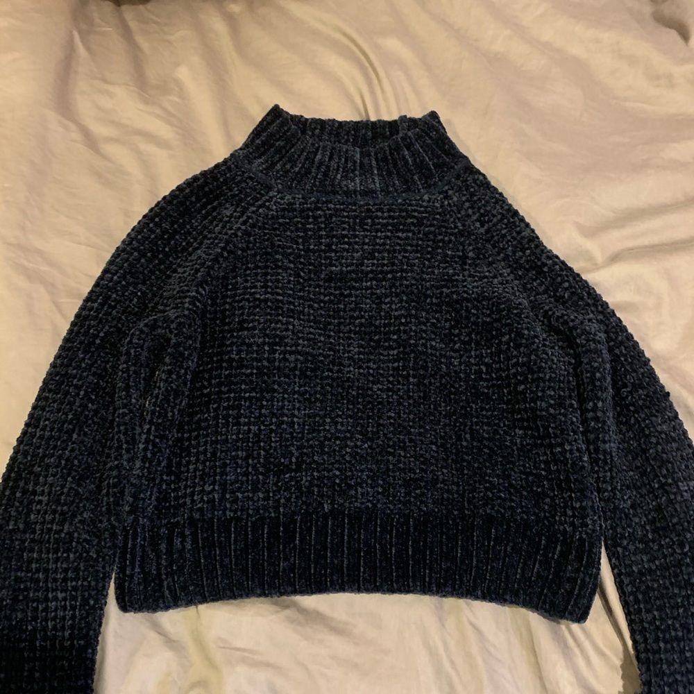H&M sweater